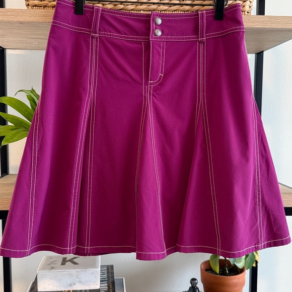 Athleta Women's Athleisure Athletic Tennis Golf Skort (Shorted Skirt), 4 - Picture 3 of 8